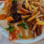 La Bonne Auberge Comida