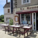 La Bonne Auberge Exterior