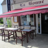 La Bonne Auberge Exterior