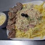 Le Dolmen De Ronyly's Comida