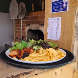 Baraka La Guinguette Pizzeria Pizza Comida