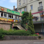 Au Petit Gourmet Exterior