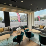 Sophie Lebreuilly Exterior