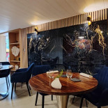 La Maison Des Toqués inside