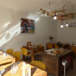 La Maison Des Toqués inside