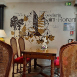 Hostellerie Saint-florent Dentro
