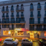 Mona Lisa Néris Exterior