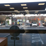 Total Petrol Station Access Extérieur