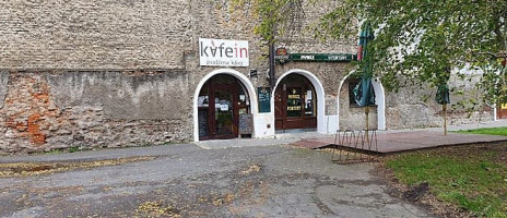 U Prince Miroslava Extérieur