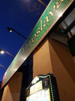 U Prince Miroslava Extérieur