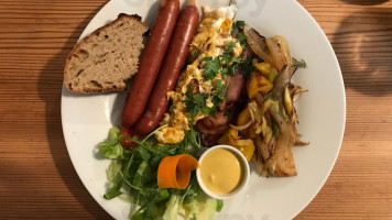 La Petite Conversation food