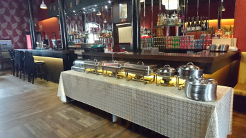 Nepali À l'intérieur