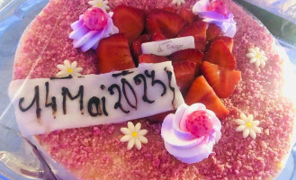 Le Sainte Cécile food