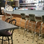 Le Petit Poitevin Dentro