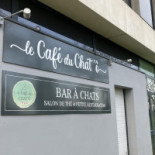 à Chats Le Café Du Chat'Ô Plescop outside