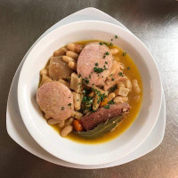 Le Grand Lejon Comida