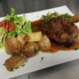 Chez Arnaud Pourrières food