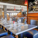 Le 7 De Table À l'intérieur