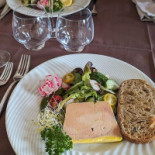 Auberge de Pont L'Eveque food