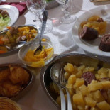 Les Grands Prés food