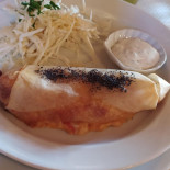 Les Grands Prés food