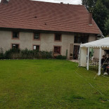 Les Grands Prés outside