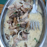 Les Grands Prés food