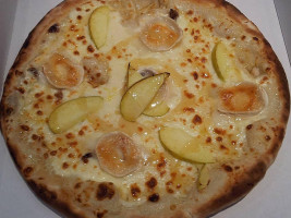 Pianeta Pizza food