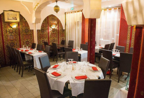 Le Riad inside