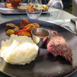 La Maison du Bœuf food