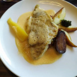 Le Bruit Qui Court food