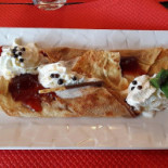 Aux Délices Des Sens food