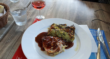 Le Bar Bac food
