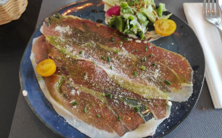 La Peche a la Turlutte food