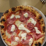 La Table D'antonio Salvatore Au Rampoldi Cibo