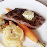 Le Vieux Clocher food