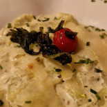 La Roquebrunoise Vue Mer Et Château food