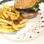 Monsieur Céd Comida