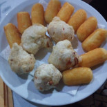 Poissonnerie Du 8 Mai food