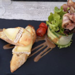 La Petite Auberge Comida