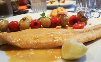 L'École Buissonnière Nourriture