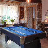 Le Relais De La Comté inside