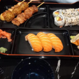 Miya Sushi Comida