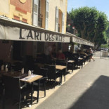 L'Art des Mets Exterior