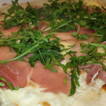 Pizza Stefano “les Pizzas Despouilles” Food
