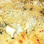 Pizza Stefano “les Pizzas Despouilles” Food