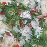 Pizza Stefano “les Pizzas Despouilles” Food