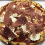 Pizza Stefano “les Pizzas Despouilles” Food