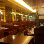 La Criee Rosny À l'intérieur