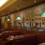 La Criee Rosny À l'intérieur